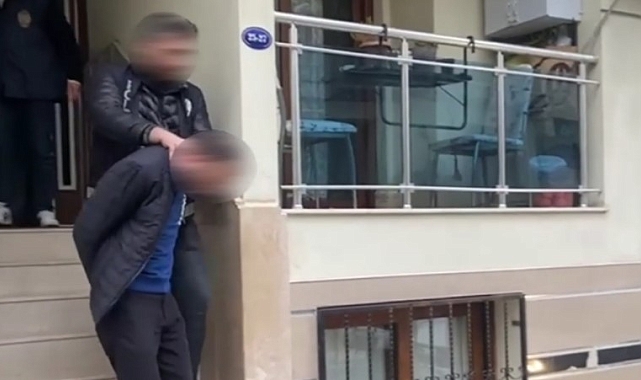 İzmir'de fuhuş çetesine operasyon: 3 tutuklama