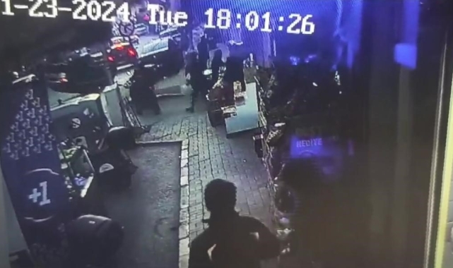 İzmir'de silahla yaralandıktan sonra ölen kişinin yaptığı kaza kameraya yansıdı