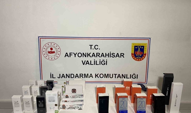 Jandarmadan kaçak cep telefonu operasyonu