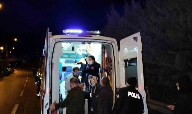 Kamyonet tıra çarpıp karşı şeride geçti: 1 yaralı