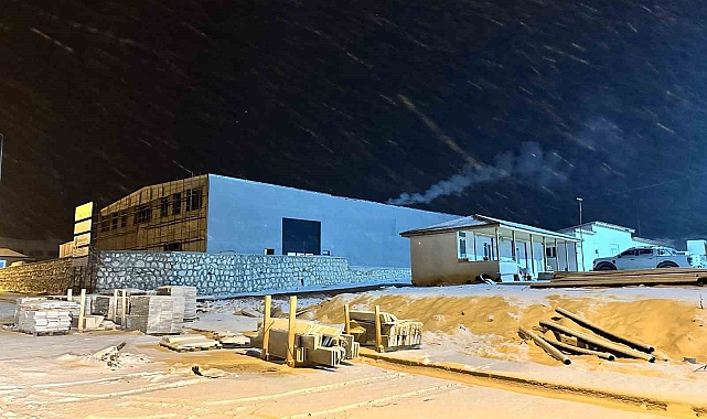Kaynak yaparken başına demir parçası düşen işçi hayatını kaybetti