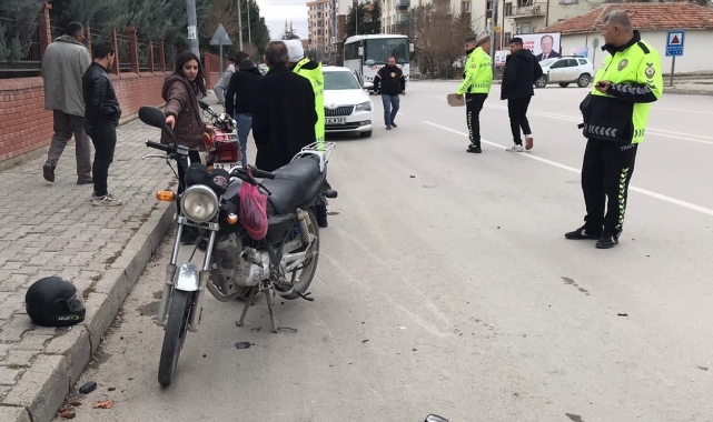Konya'da motosikletler çarpıştı: 3 yaralı