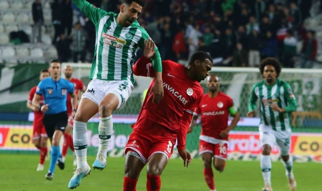 Konyaspor ile Antalyaspor 26. randevuda