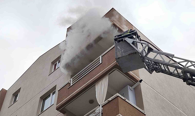 Kuşadası'nda korkutan yangın