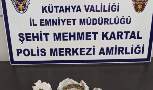 Kütahya'da bekçiler 2 şahsın üzerinde uyuşturucu ele geçirdi