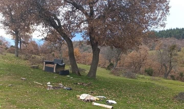 Mahalle sakinleri piknikçilerden dertli