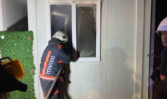 Malatya'da korkutan konteyner yangını