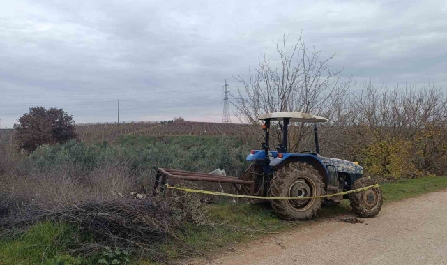 Manisa'da sır cinayet: Traktörünün yanında tüfekle vurulmuş halde bulundu