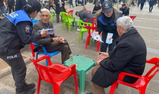 Mardin'de dolandırıcılara karşı broşür dağıtıldı