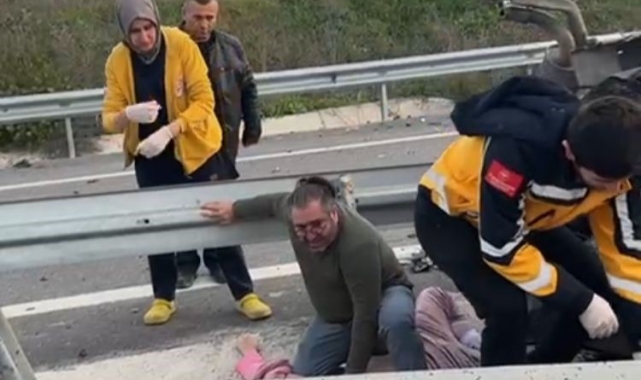 Mersin&#039;de feci kaza, doktor dakikalarca kalp masajı yaptı: 1 ölü 3 ağır yaralı