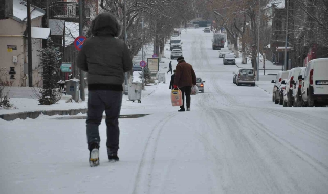 Meteorolojiden Kars'a kar uyarısı