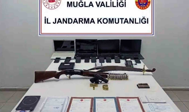 Muğla merkezli üç ilde uyuşturucu operasyonu