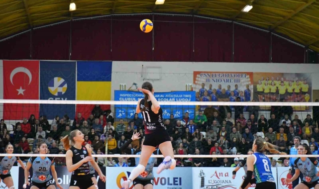 Nilüfer'in sultanları Avrupa'da tur kapısını araladı