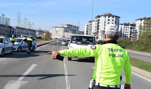 Ordu'da bir haftada yaklaşık 13 bin araç denetlendi