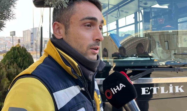 Otomobili ile park halindeki tır dorsesine çarpan genç hayatını kaybetti