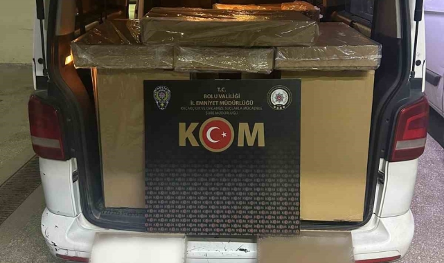 Piyasa değeri 650 bin lira olan kaçak makaron ele geçirildi