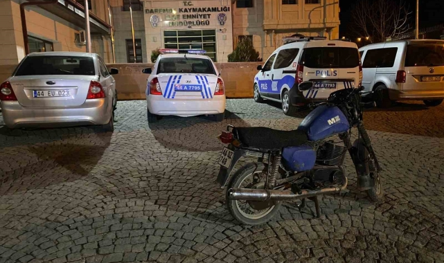 Polis motosiklet hırsızını 50 saatlik kamera kaydını inceleyerek buldu