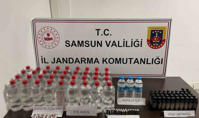 Samsun'da jandarma tarafından sahte içki ele geçirildi