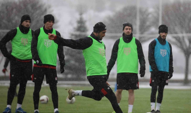Sivasspor'da Beşiktaş maçı hazırlıkları başladı