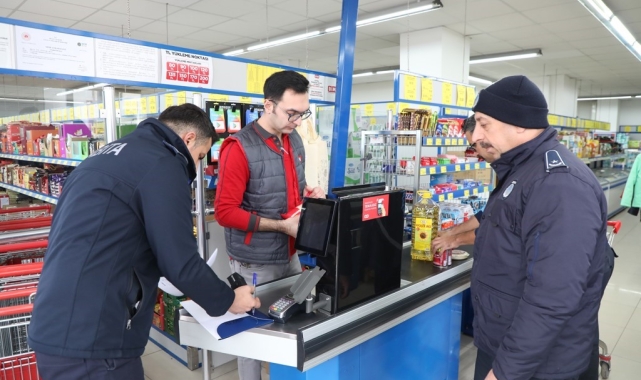 Sivas'ta etiket fiyatıyla kasa fiyatı arasında farklılık olan marketlere ceza
