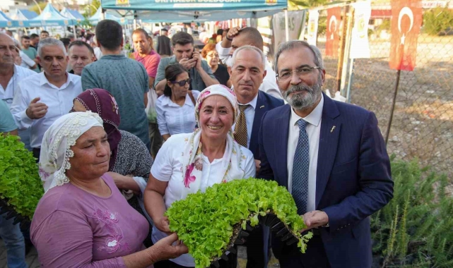 Tarsus Belediyesi 5 yılda 7 milyon fide 500 bin fidan dağıttı