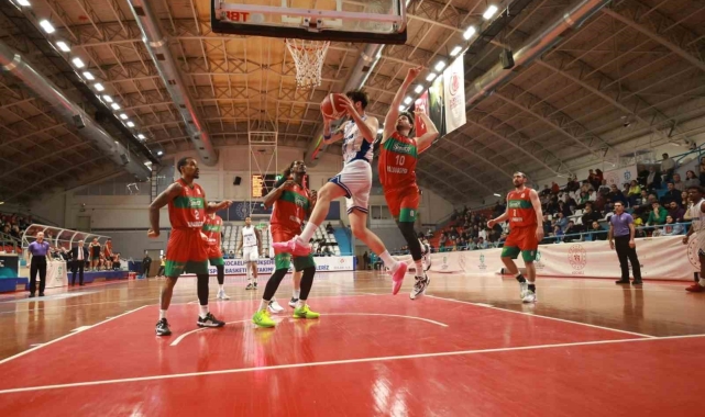 TBL: Kocaeli BŞB Kağıtspor: 87 - Semt77 Yalovaspor: 96