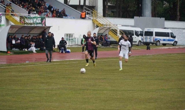 TFF 2. Lig: Isparta 32 Spor: 1 - Menemen FK: 2