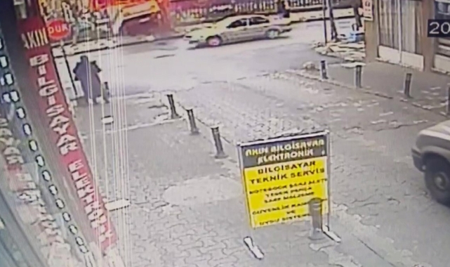 Ümraniye'de kontrolden çıkan kamyonet parka uçtu