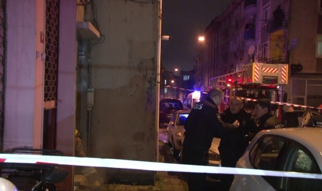 Üsküdar'da çıkan yangın nedeniyle bir bina tahliye edildi