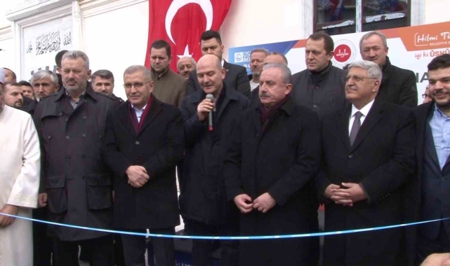Üsküdar'da Kıroğlu Camii yeniden ibadete açıldı