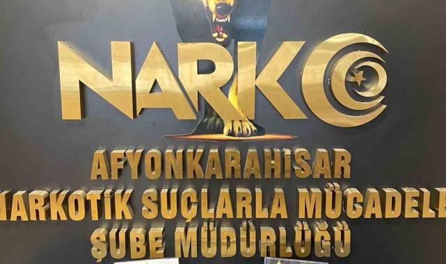 Uyuşturucu ile yakalanan 2 kişi gözaltına alındı