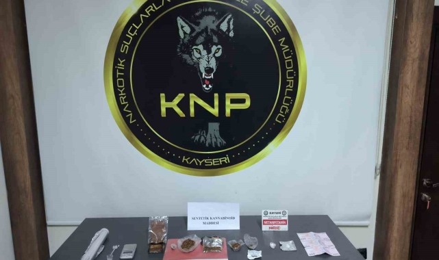 Uyuşturucu tacirlerine darbe: 4 Gözaltı