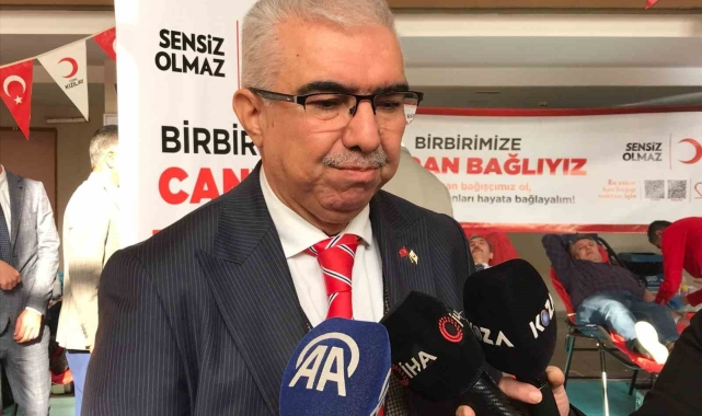 Vali Köşger'den kan bağışı kampanyasına destek