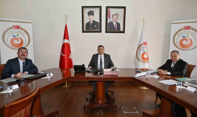 Vali Şahin: "Adrasan daha kaliteli bir turizm hizmeti sunacak"