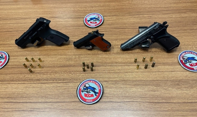 Yalova'da polis uygulamalarında 6 tabanca yakalandı