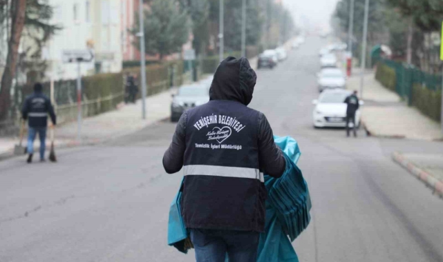 Yenişehir'de temizlik çalışmaları sürüyor