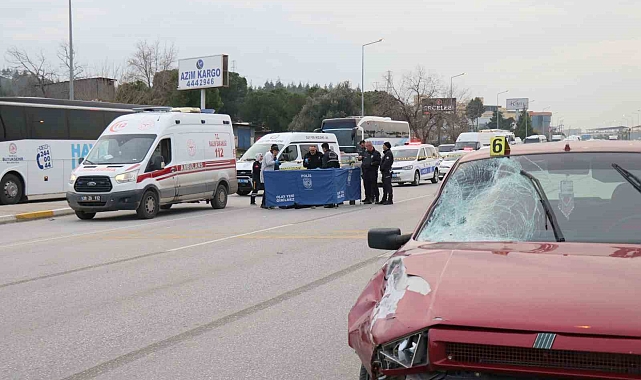 Yolun karşısına geçmek isterken aracın çarptığı yaya hayatını kaybetti