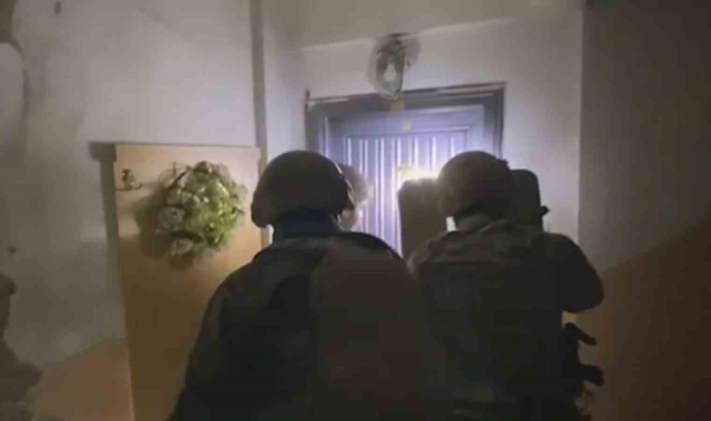 Zehir tacirlerine PÖH destekli eş zamanlı operasyon: 36 gözaltı