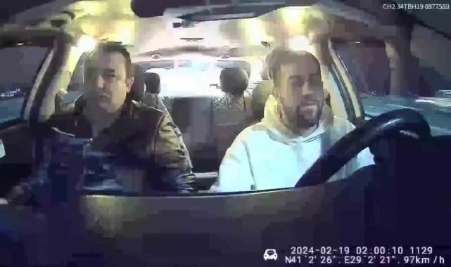 15 Temmuz Şehitler Köprüsü'nde taksiye arkadan çarpıp kaçtı