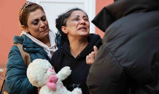 18 yaşında katledilen kızına "oyuncak ayısını" getirdi