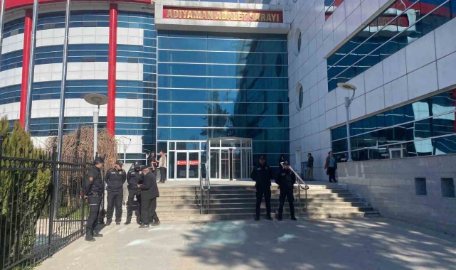 37 kişinin hayatını kaybettiği apartmanla ilgili ilk duruşmada sanıklardan şok savunma