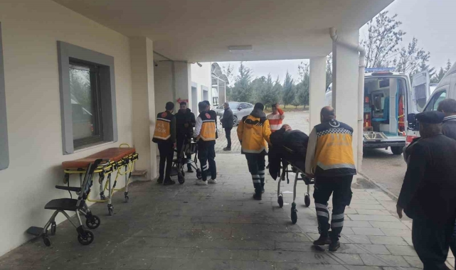 Adıyaman Gaziantep Karayolunda kaza: 4 yaralı