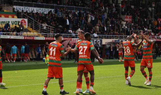 Alanyaspor - Trabzonspor maçının biletleri satışa çıktı