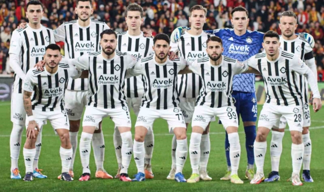 Altay, gol atmayı unuttu