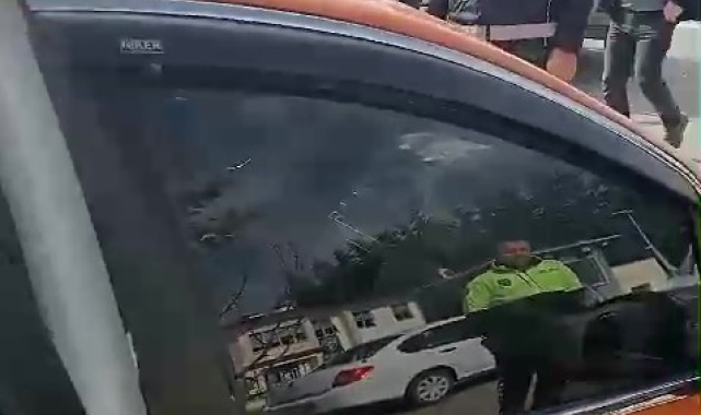 Amasya'da ticari taksi ve otomobilden 7 kaçak göçmen çıktı