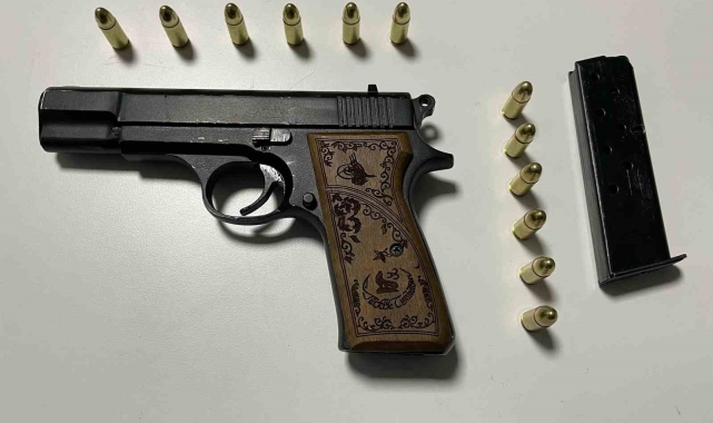 Ankara'da FETÖ, uyuşturucu ve ruhsatsız silah operasyonları: 4 gözaltı