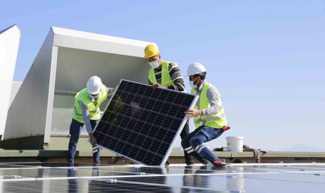 Antalya Büyükşehir Belediyesi, yenilenebilir enerji üretim tesisleriyle temiz enerji üretiyor