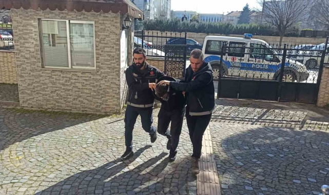 Bafra&#039;da uyuşturucu ve ruhsatsız silah ele geçirildi: 1 gözaltı