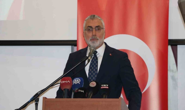 Bakan Işıkhan ve Hamza Dağ'dan Kemeraltı Çarşısı'na ziyaret