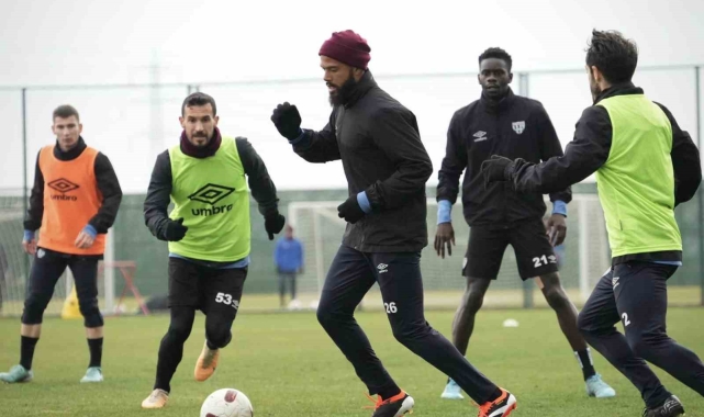 Bandırmaspor-Gençlerbirliği müsabakasını hakem Alpaslan Şen yönetecek